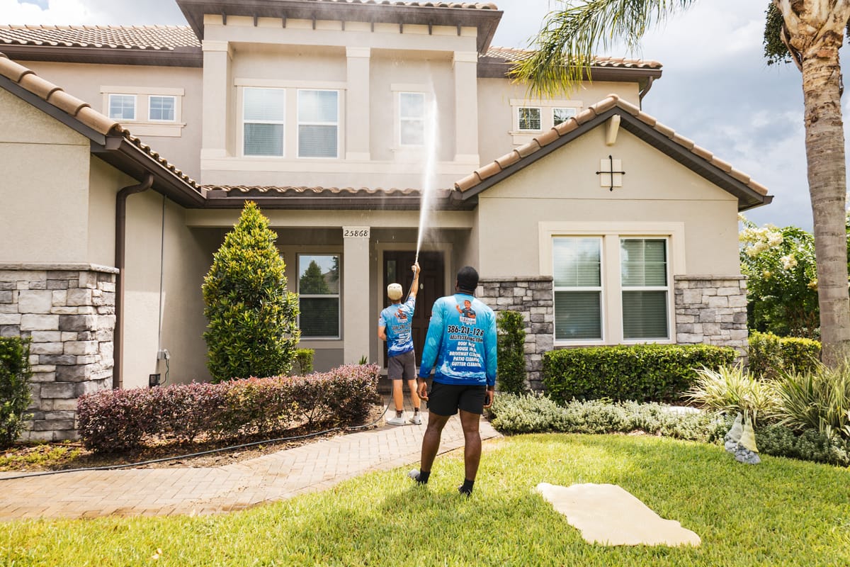 Clean Florida home exterior after professional care
