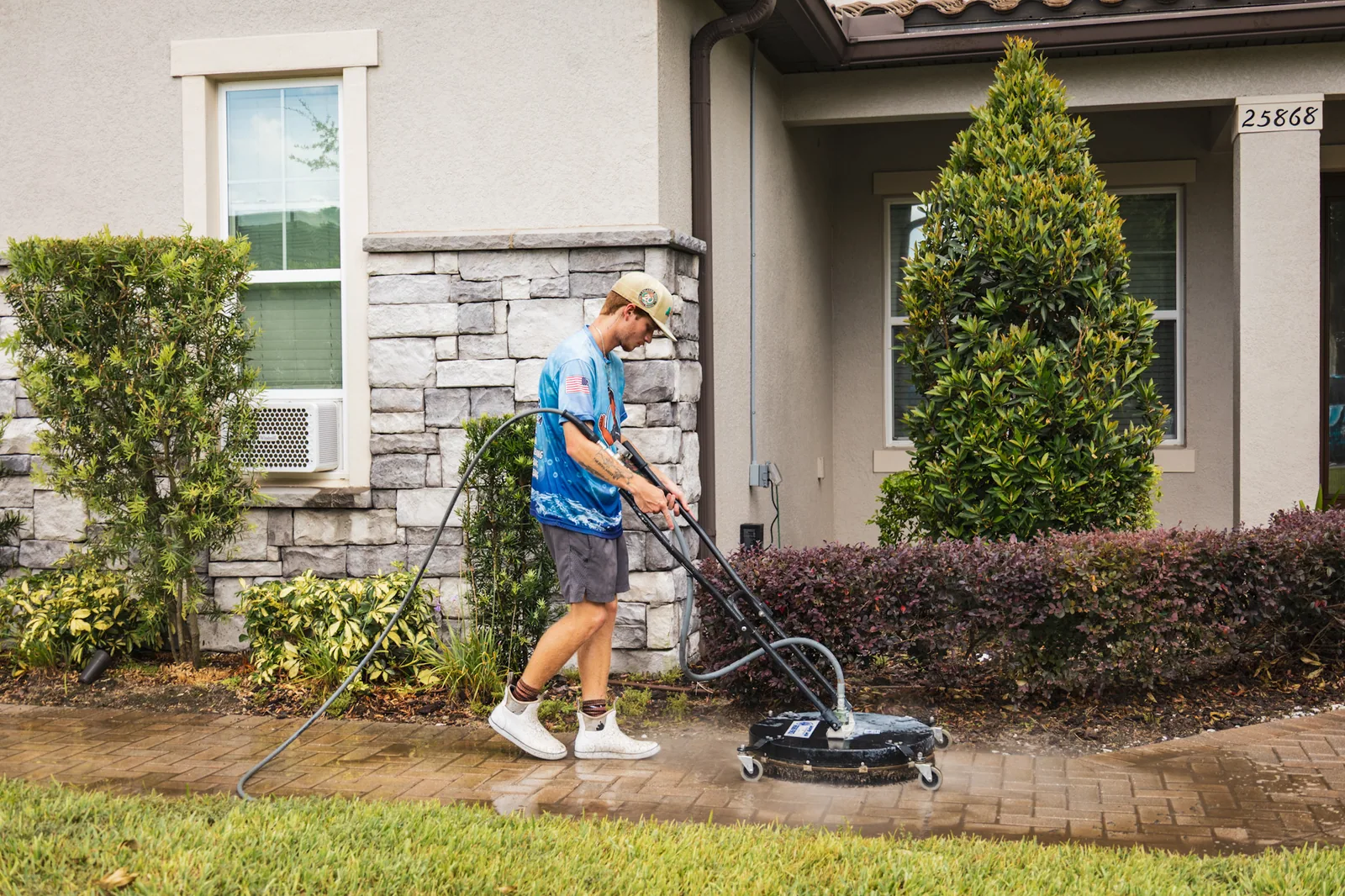 Driveway & Concrete Cleaning service by All Elite Cleaning